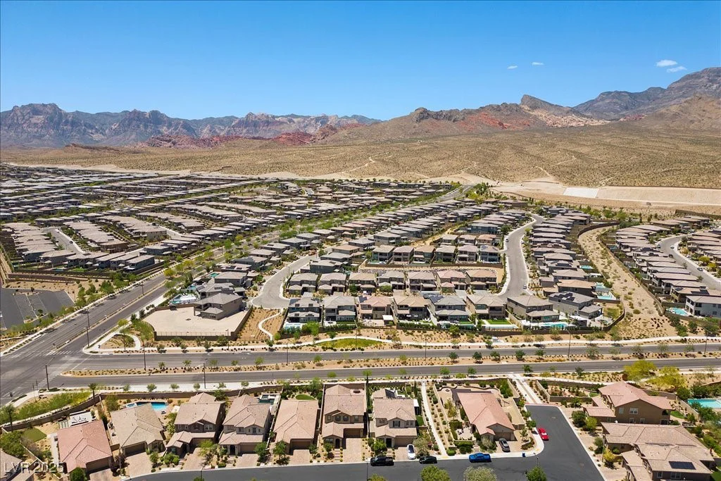 465 Cabral Peak, Las Vegas, NV 89138