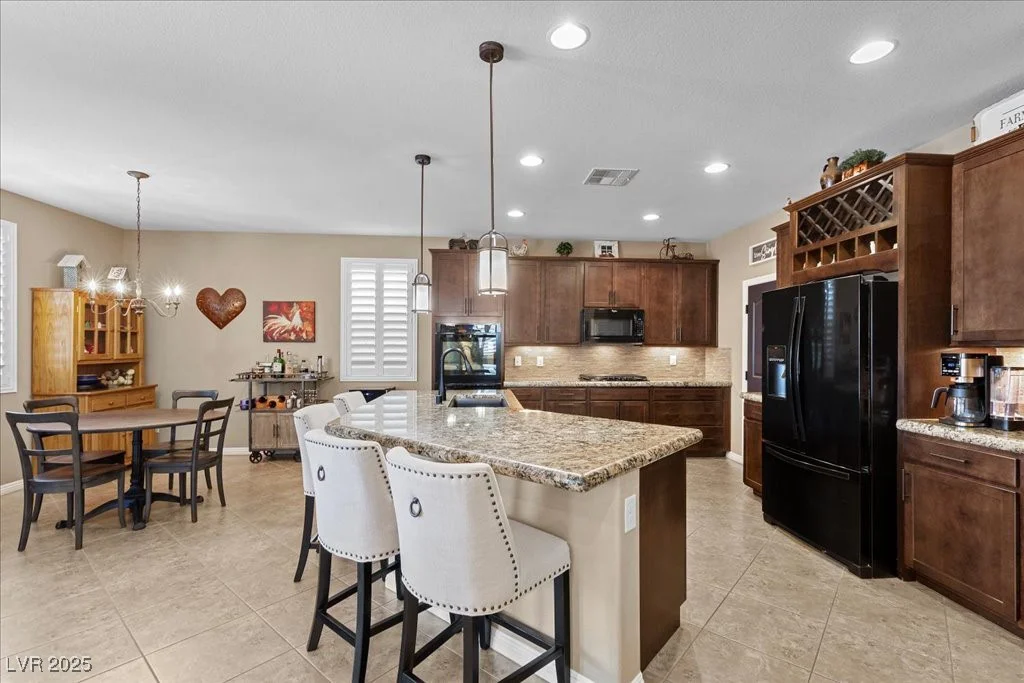 465 Cabral Peak, Las Vegas, NV 89138