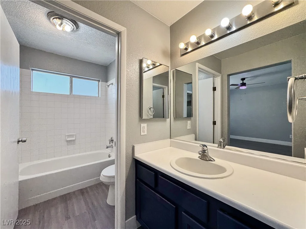 1509 Linnbaker, Las Vegas, NV 89110