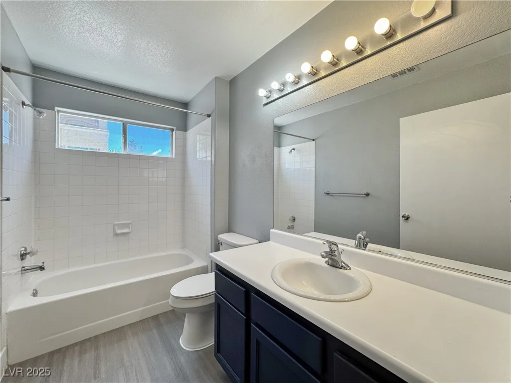 1509 Linnbaker, Las Vegas, NV 89110