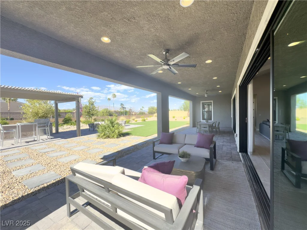 9870 Amati, Las Vegas, NV 89149