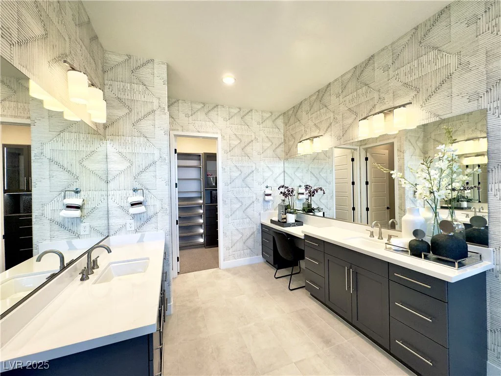9870 Amati, Las Vegas, NV 89149