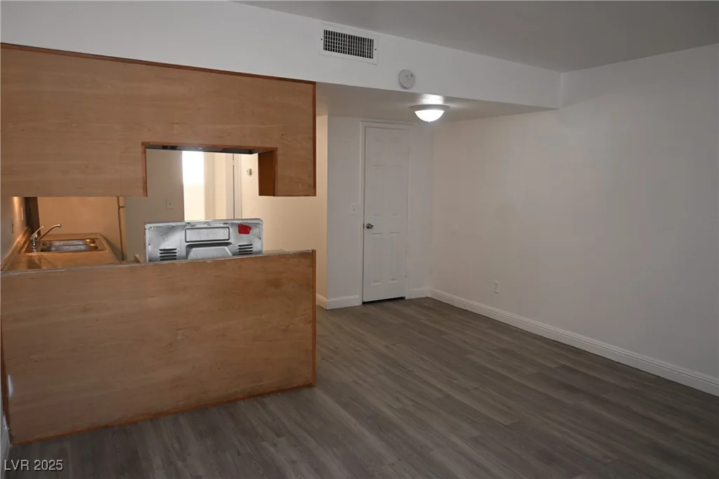 3101 Carey, North Las Vegas, NV 89030