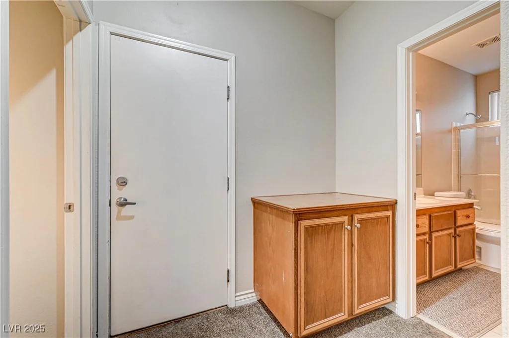 6412 Starling Mesa, North Las Vegas, NV 89086
