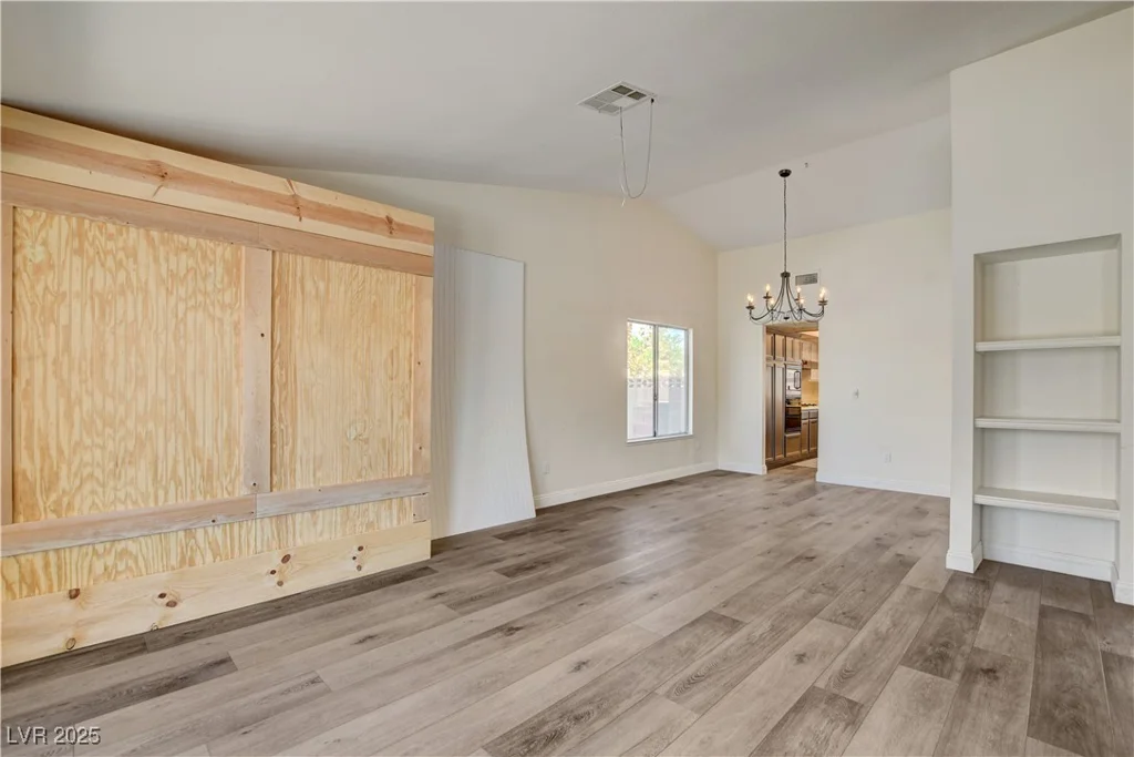 7417 Radville, Las Vegas, NV 89129