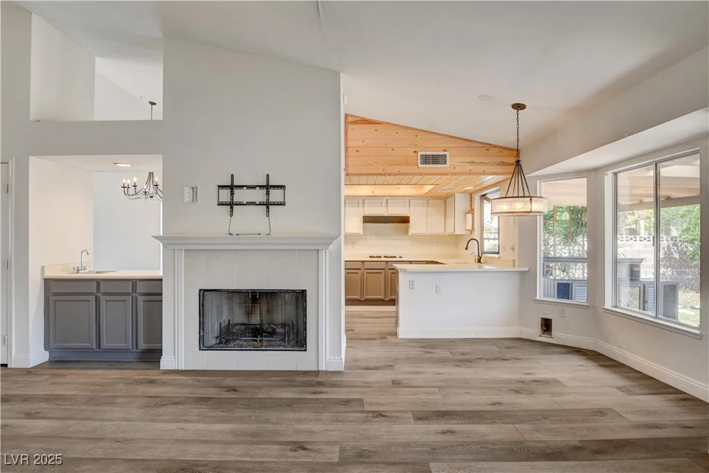 7417 Radville, Las Vegas, NV 89129