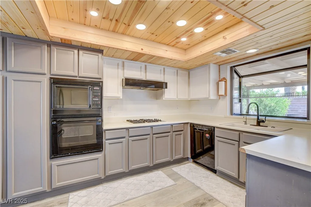 7417 Radville, Las Vegas, NV 89129