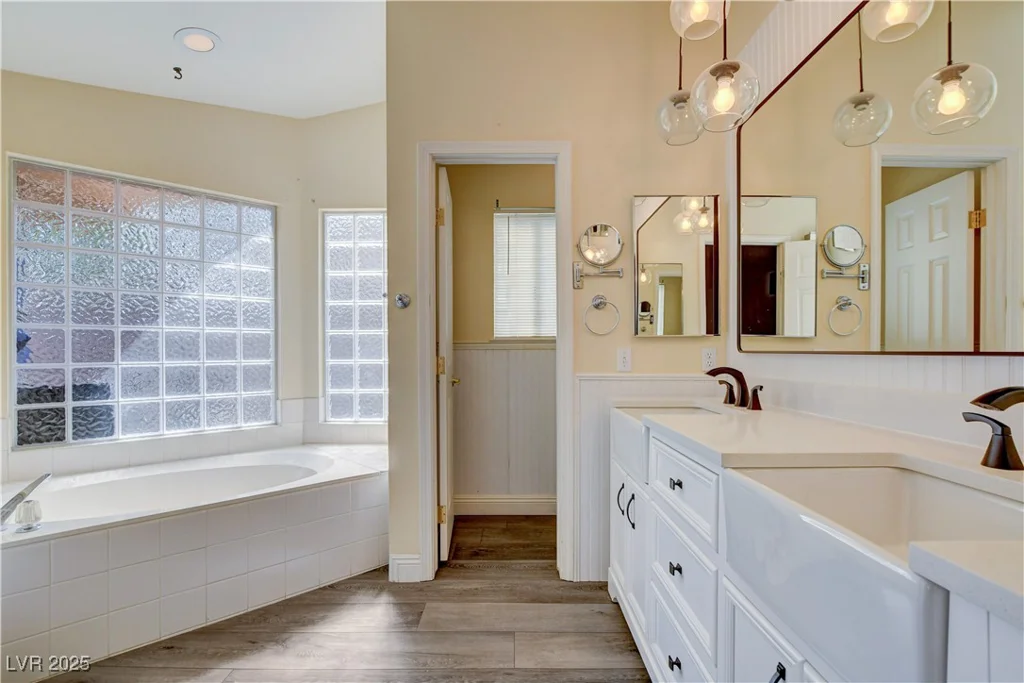 7417 Radville, Las Vegas, NV 89129