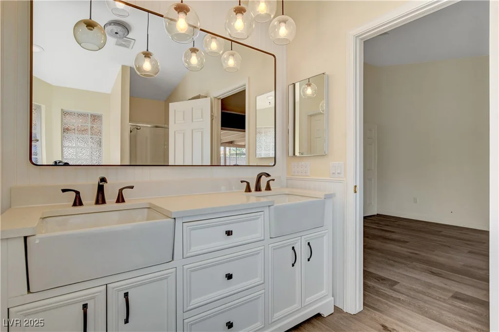 7417 Radville, Las Vegas, NV 89129
