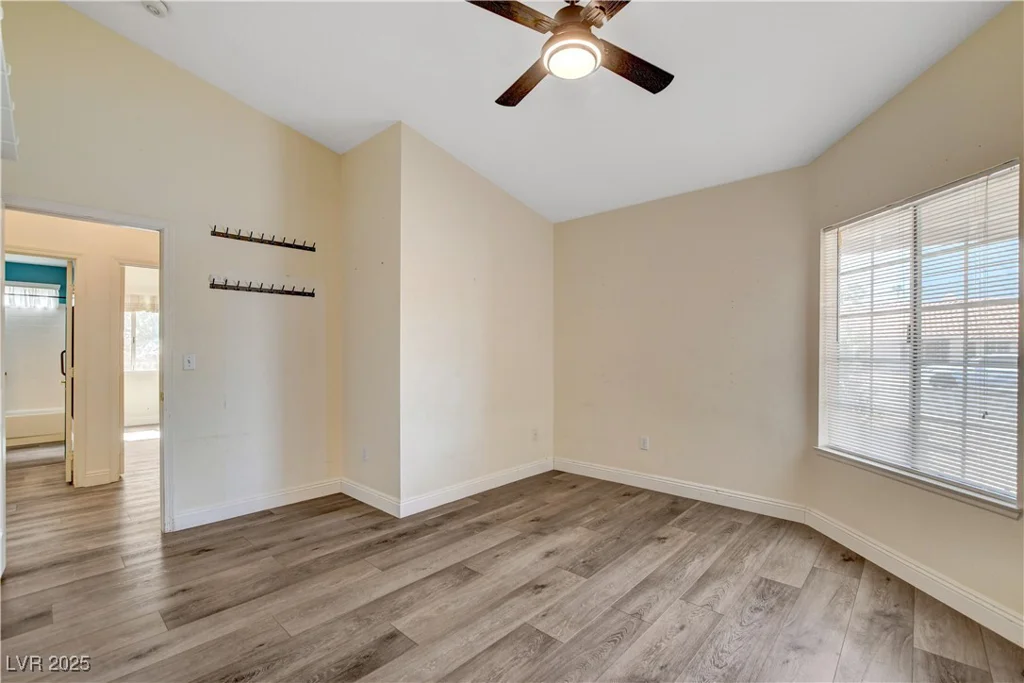 7417 Radville, Las Vegas, NV 89129