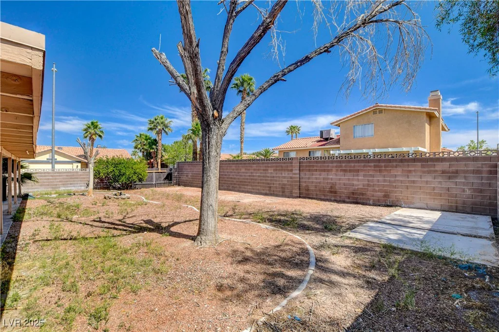 7417 Radville, Las Vegas, NV 89129