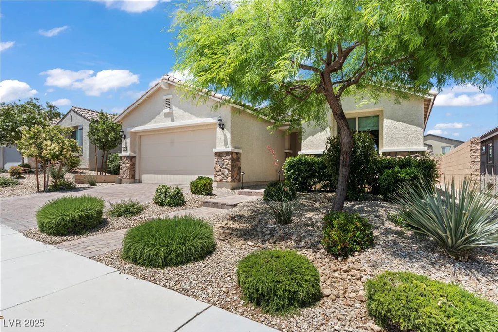 10416 Skye Arroyo, Las Vegas, NV 89166