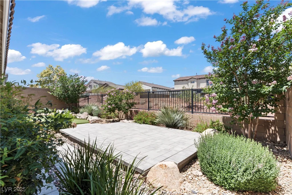 10416 Skye Arroyo, Las Vegas, NV 89166