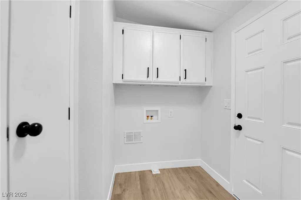 3301 Maple, Pahrump, NV 89048