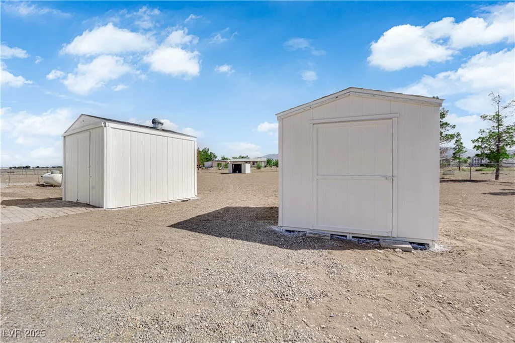 3301 Maple, Pahrump, NV 89048