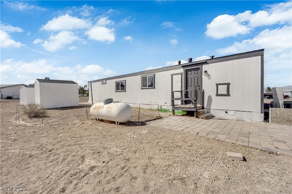 3301 Maple, Pahrump, NV 89048