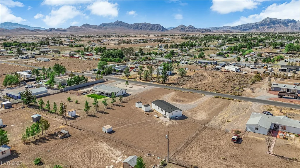 3301 Maple, Pahrump, NV 89048