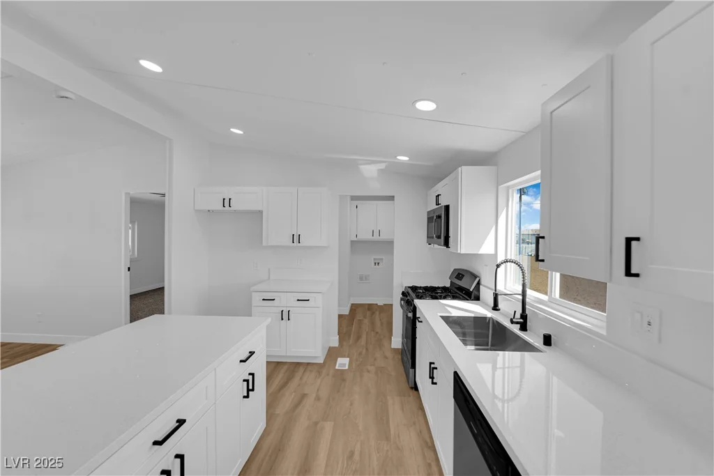 3301 Maple, Pahrump, NV 89048