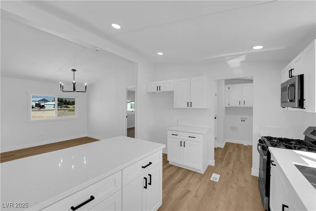 3301 Maple, Pahrump, NV 89048