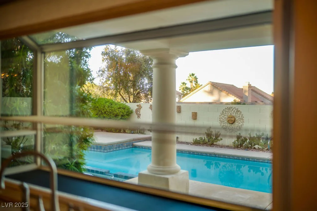 2104 Inverness, Henderson, NV 89074