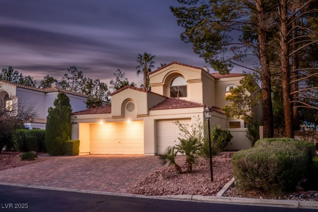 2104 Inverness, Henderson, NV 89074