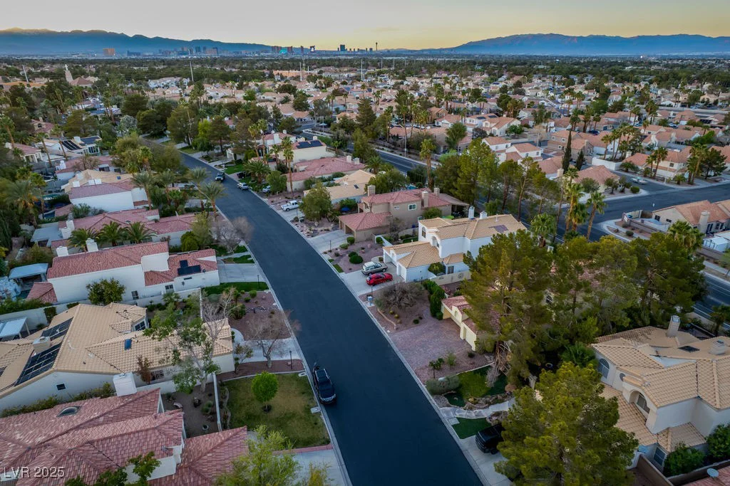 2104 Inverness, Henderson, NV 89074