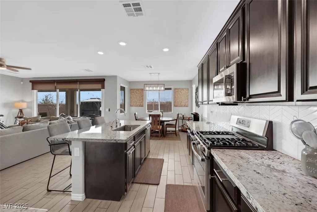 7115 Calvert Cliffs, North Las Vegas, NV 89084