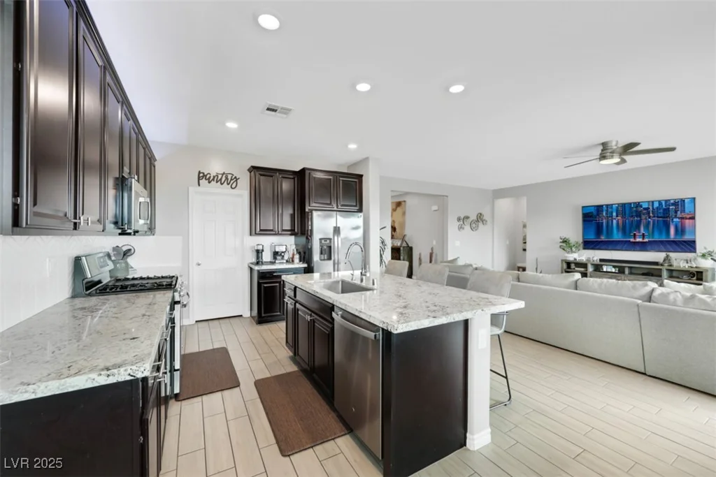 7115 Calvert Cliffs, North Las Vegas, NV 89084