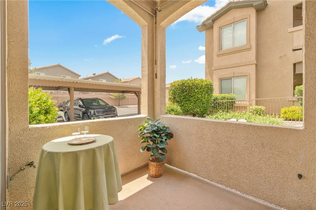 8985 Durango, Las Vegas, NV 89113