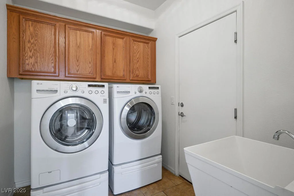 11569 Velicata, Las Vegas, NV 89138