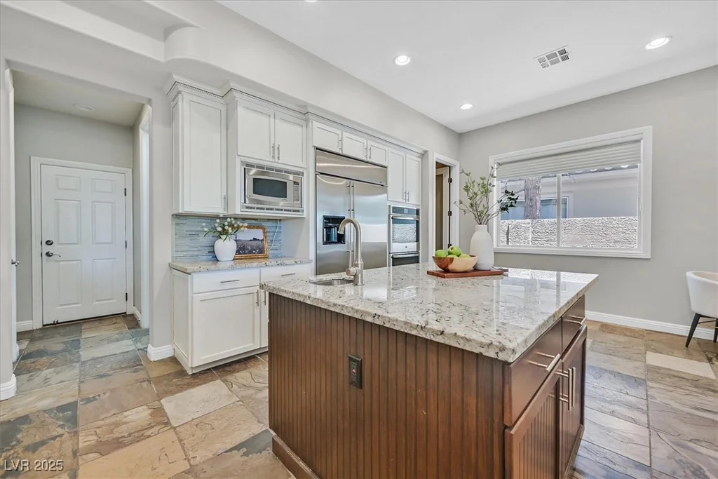 3000 Hammerwood, Las Vegas, NV 89135