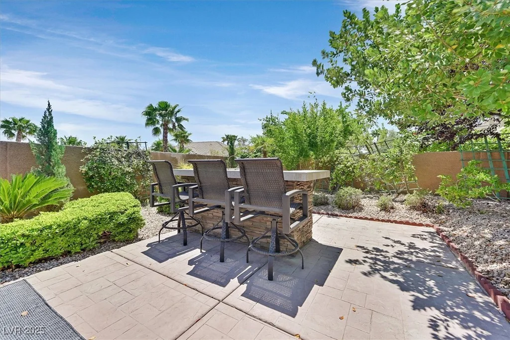 3000 Hammerwood, Las Vegas, NV 89135
