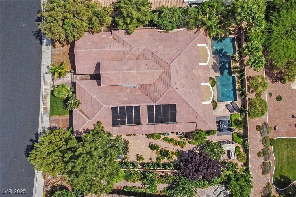 3000 Hammerwood, Las Vegas, NV 89135