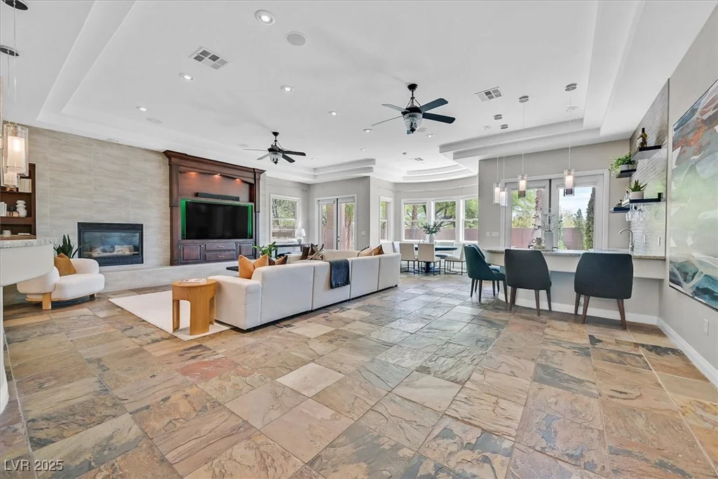 3000 Hammerwood, Las Vegas, NV 89135