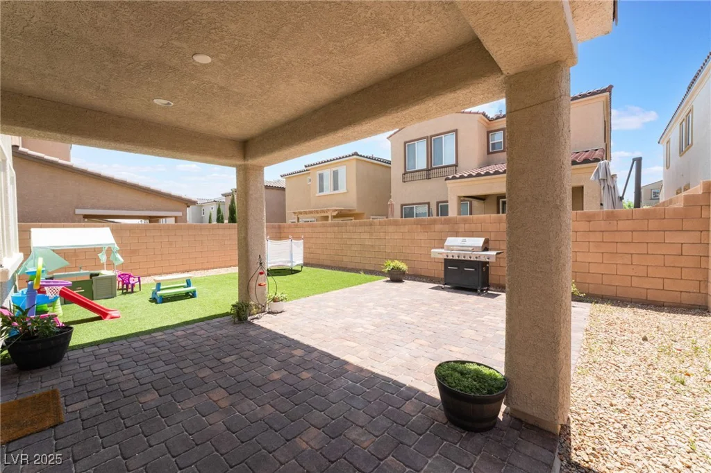 10829 Crestview Pointe, Las Vegas, NV 89166