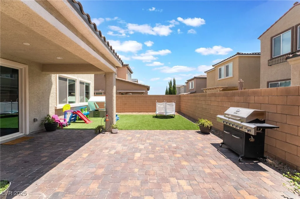 10829 Crestview Pointe, Las Vegas, NV 89166
