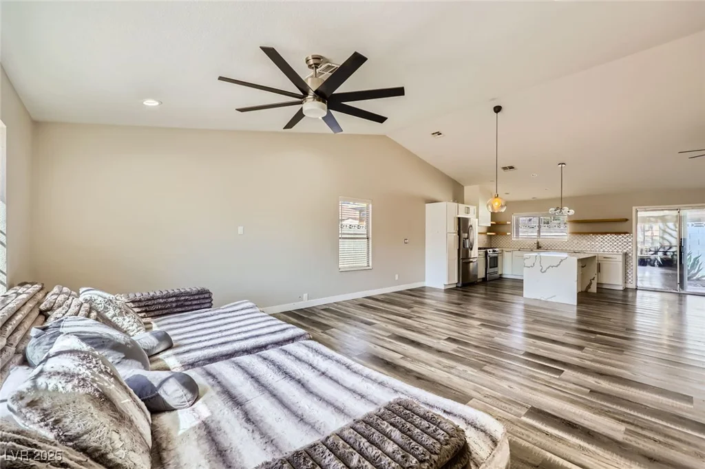 335 Simon Bolivar, Henderson, NV 89014