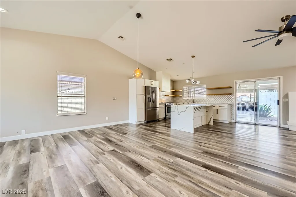 335 Simon Bolivar, Henderson, NV 89014