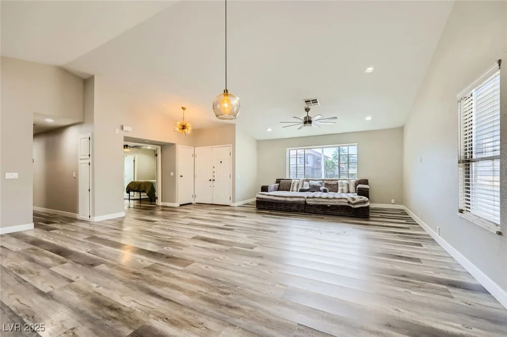 335 Simon Bolivar, Henderson, NV 89014