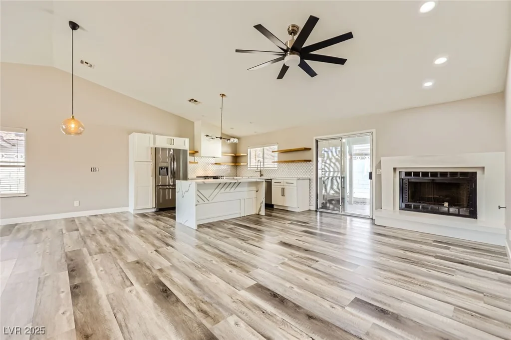 335 Simon Bolivar, Henderson, NV 89014