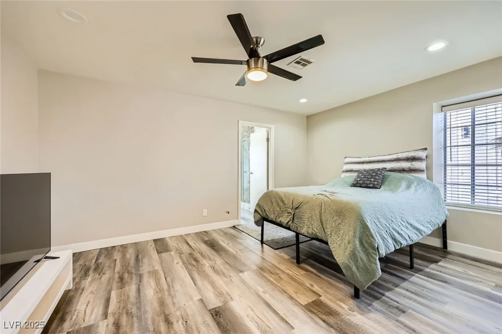 335 Simon Bolivar, Henderson, NV 89014