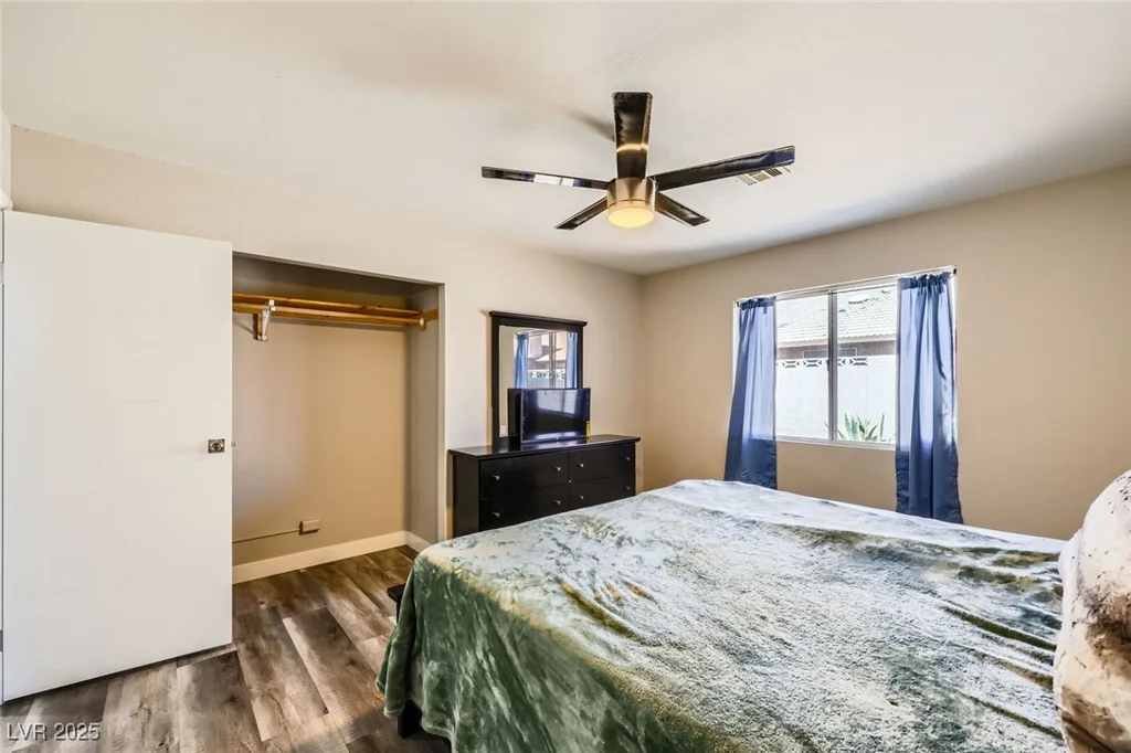 335 Simon Bolivar, Henderson, NV 89014