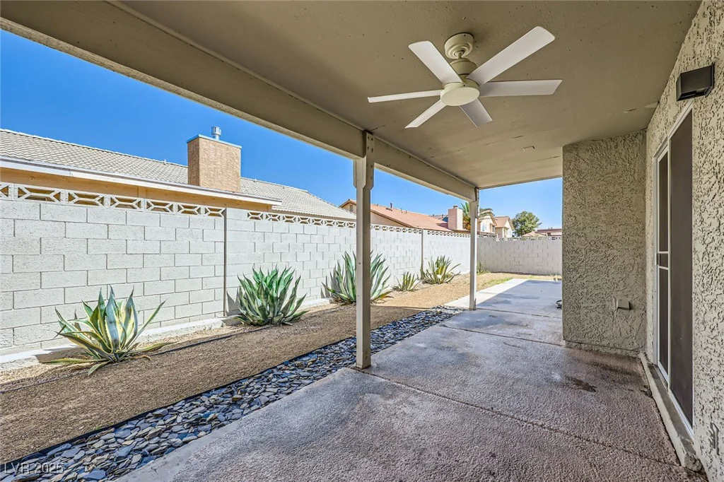335 Simon Bolivar, Henderson, NV 89014