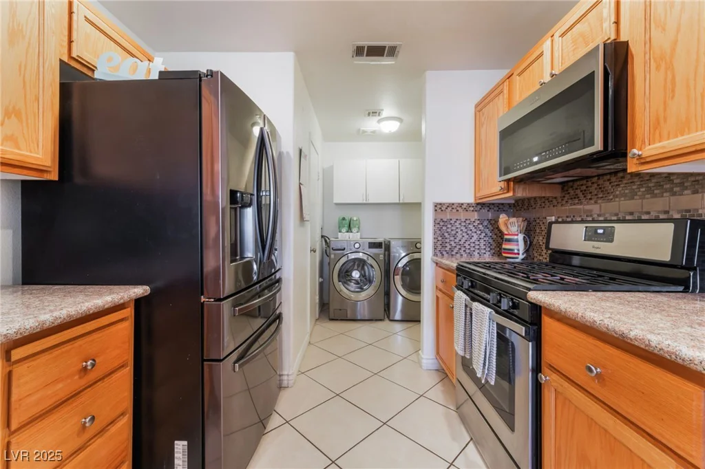 944 Angel Star, Las Vegas, NV 89145