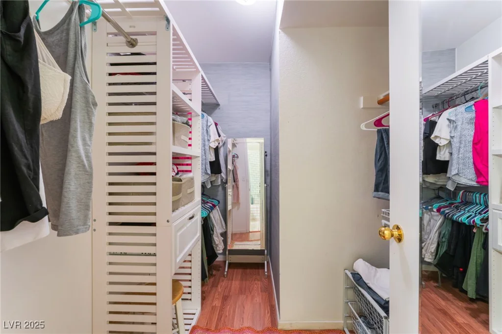 944 Angel Star, Las Vegas, NV 89145