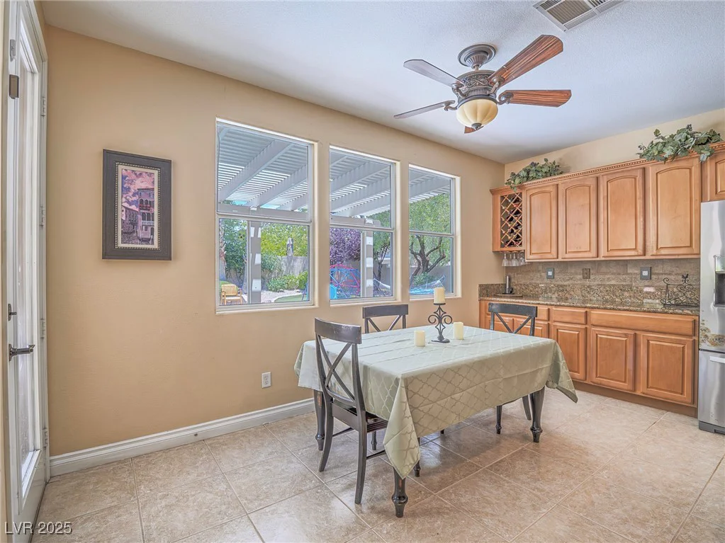8106 Eagle Clan, Las Vegas, NV 89131