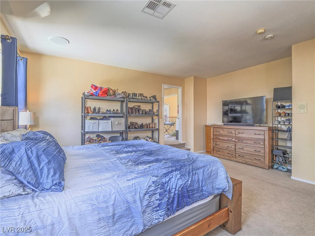 8106 Eagle Clan, Las Vegas, NV 89131