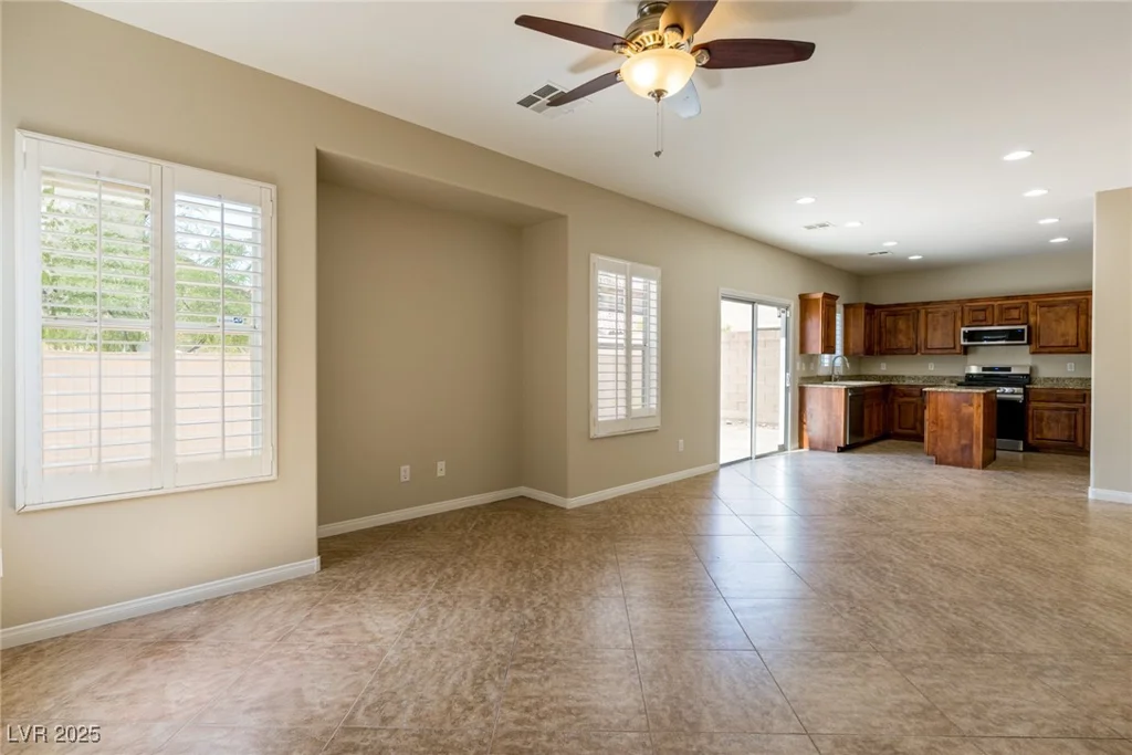 3615 Dutchmans Vine, North Las Vegas, NV 89081