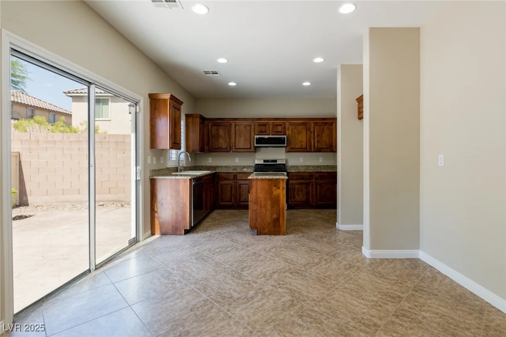 3615 Dutchmans Vine, North Las Vegas, NV 89081