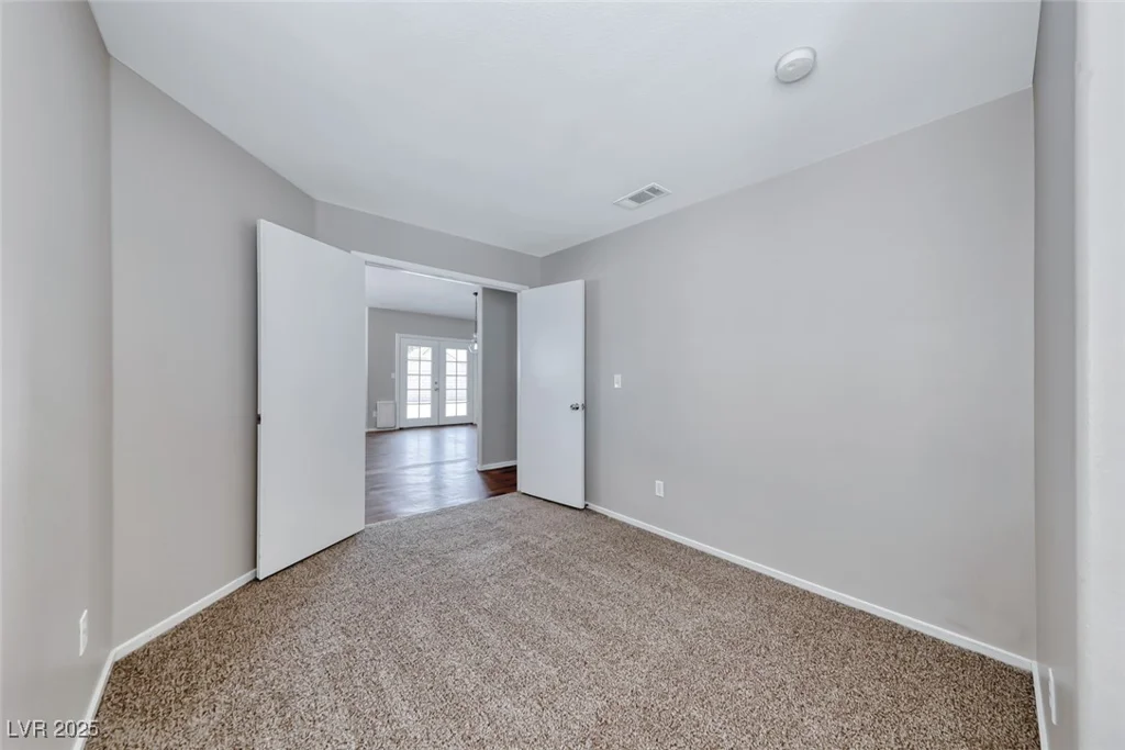 2103 Falcon Crest, North Las Vegas, NV 89031